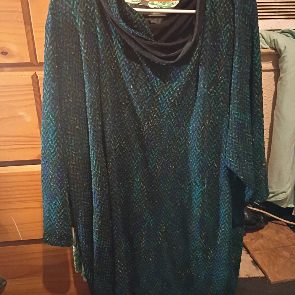 Cowl Neck Knit Tunic in Teal & Black